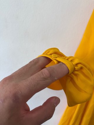 Vestido amarillo Carolina Herrera