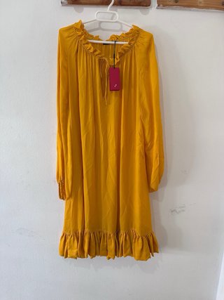 Vestido amarillo Carolina Herrera