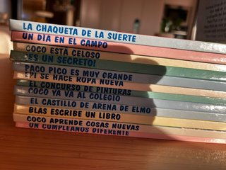 Lote 27 libros Barrio Sésamo