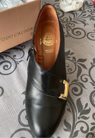 Zapatos tacón negros fabricación española