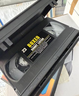 2 Cintas VHS Boxeo: Hagler y Liston