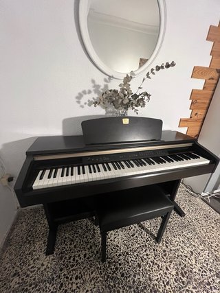 Piano Digital Yamaha Clavinova CLP120
