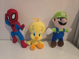 Peluches Spiderman, Piolín y Luigi
