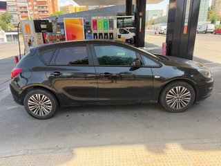 Opel Astra 2015