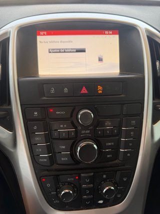 Opel Astra 2015