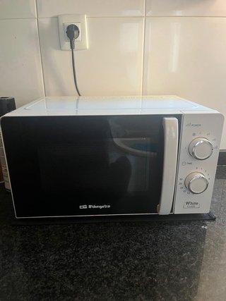Microondas Orbegozo Blanco