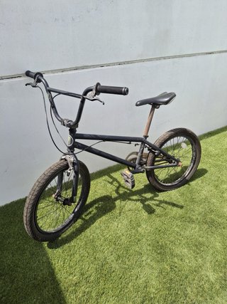 Bicicleta BMX Freestyle Negra MONSTER