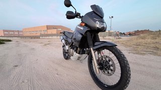 Kawasaki KLE 500 Adventure Moto