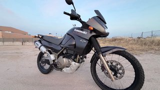 Kawasaki KLE 500 Adventure Moto