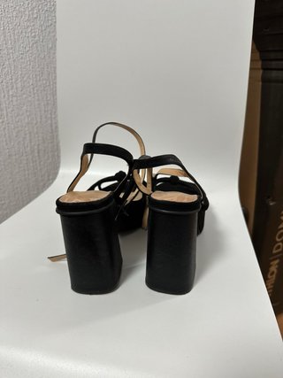 Sandalias Tacón Negras Mustang