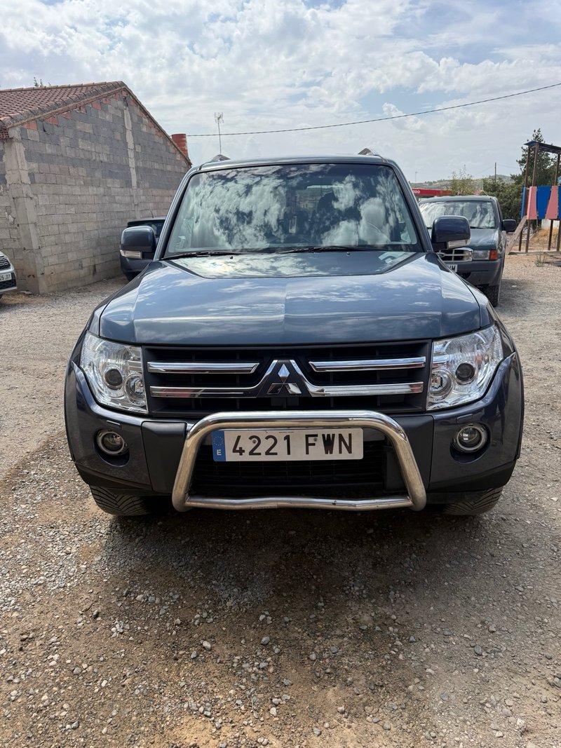 Mitsubishi Montero 2007 - foto 1