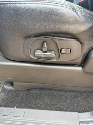 Mitsubishi Montero 2007