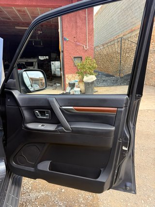 Mitsubishi Montero 2007