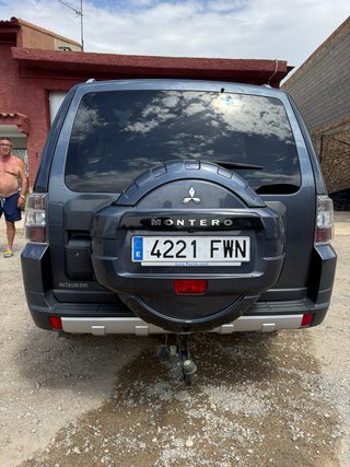 Mitsubishi Montero 2007