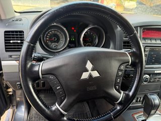 Mitsubishi Montero 2007