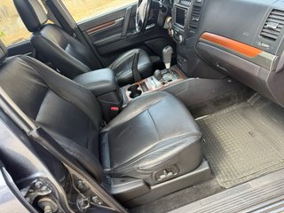 Mitsubishi Montero 2007
