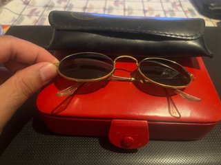 Gafas vintage Ray-Ban Gold, diseño ovalado en dora