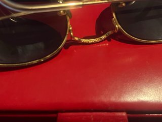 Gafas vintage Ray-Ban Gold, diseño ovalado en dora