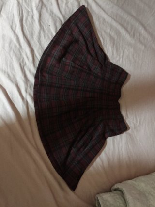 Falda Zara cuadros roja y gris