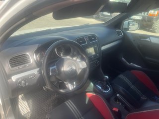 Volkswagen Golf gti adidas