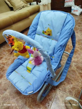Hamaca para bebé azul con peluches