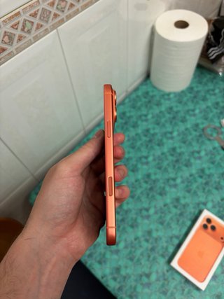 iPhone 17 Pro Max Naranja Versión USA