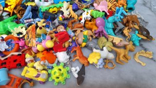 LOTE FIGURAS KINDER SORPRESA Y OTROS