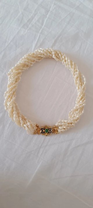 Collar de perlas naturales antiguo