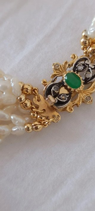 Collar de perlas naturales antiguo