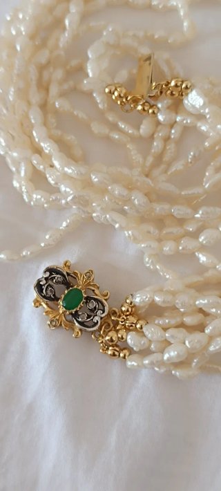 Collar de perlas naturales antiguo