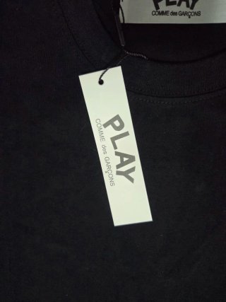 Camiseta Comme des Garçons PLAY Negra Talla M