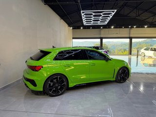 Audi RS3 8Y Verde Hulk