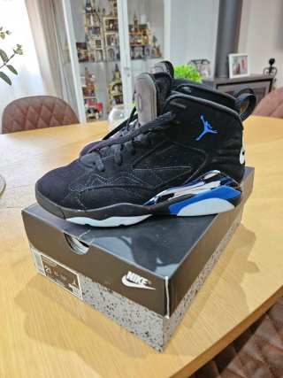 Zapatillas Jordan Negras y Azules 34 jordan mvp ps