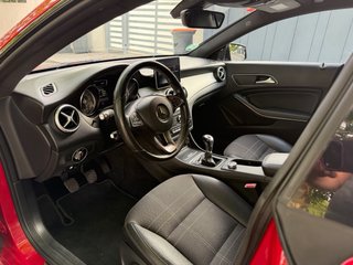 Mercedes-Benz Clase CLA 2015 etiqueta C