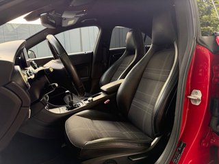 Mercedes-Benz Clase CLA 2015 etiqueta C