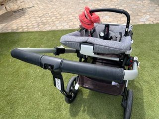 Bugaboo Fox: capazo, silleta y accesorios