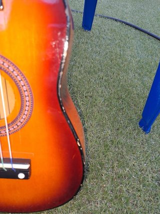 2 Guitarras de Juguete Infantiles
