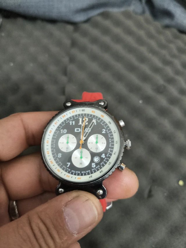Reloj Dolce & Gabbana Negro/Rojo