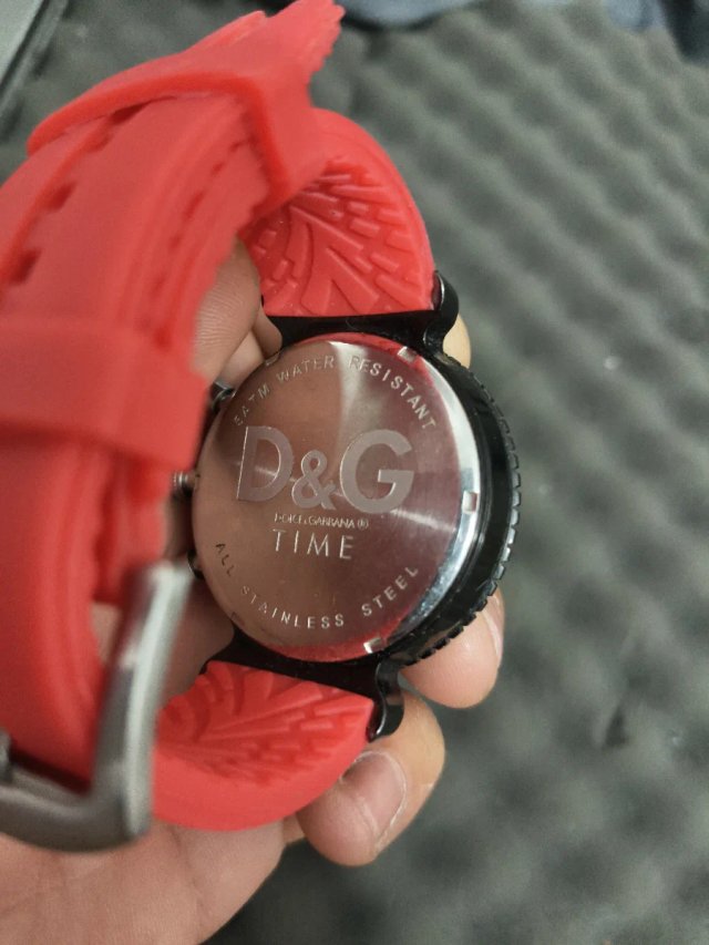 Reloj Dolce & Gabbana Negro/Rojo