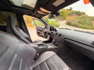 Mercedes-Benz C63 AMG 2010 (457cv)