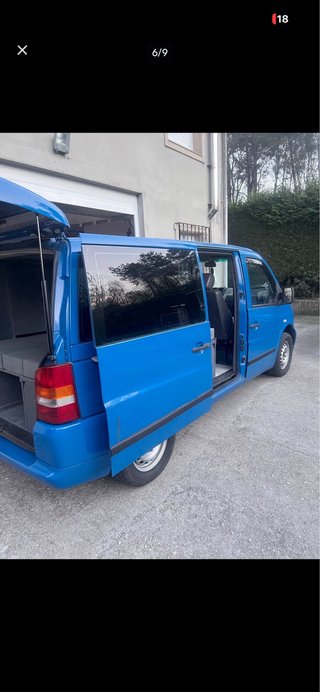 Mercedes-Benz V220 2000