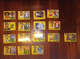 Lote 45 cromos ESTE 2021-2022 distintos