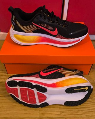 Zapatillas Nike Vomero 18