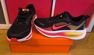Zapatillas Nike Vomero 18