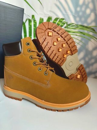 Botas hombre. Número 40