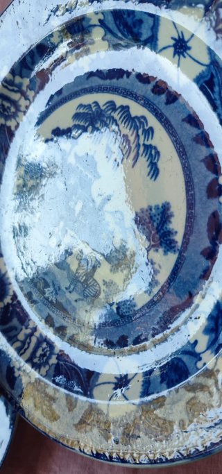 2 piatti Staffordshire 1825