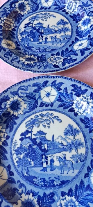 2 piatti Staffordshire 1825