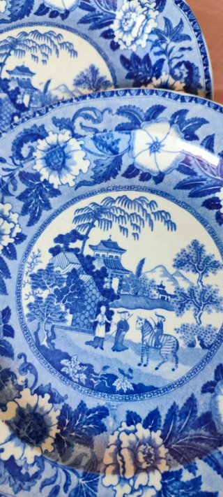 2 piatti Staffordshire 1825