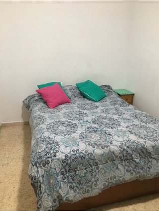 Habitacion amplia disponible