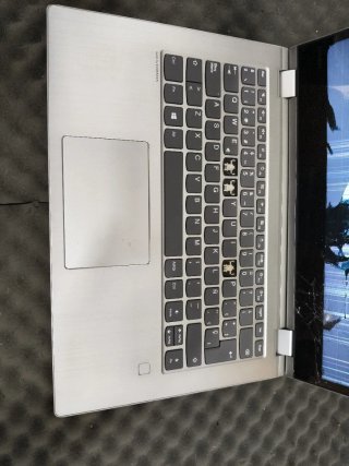 Lenovo Yoga Plata